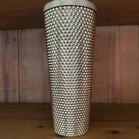 Starbucks 2021 Metallic Champagne Gold Studded Venti Cold Cup Tumbler 24oz Bling - Picture 3 of 5